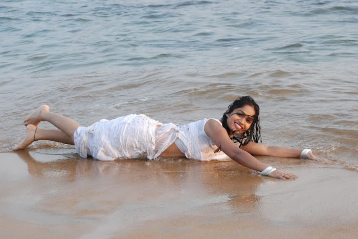 madhavi latha new beach glamour  images